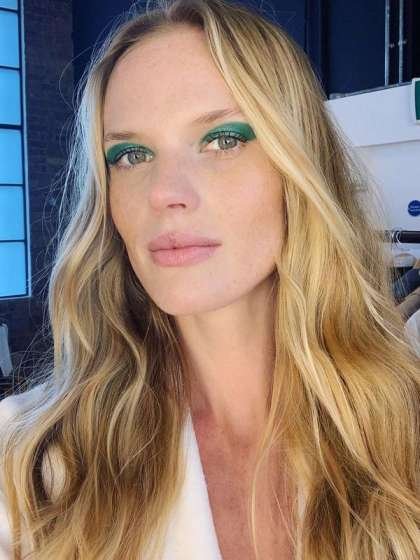 Anne Vyalitsyna height