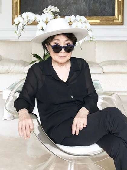 Yoko Ono height